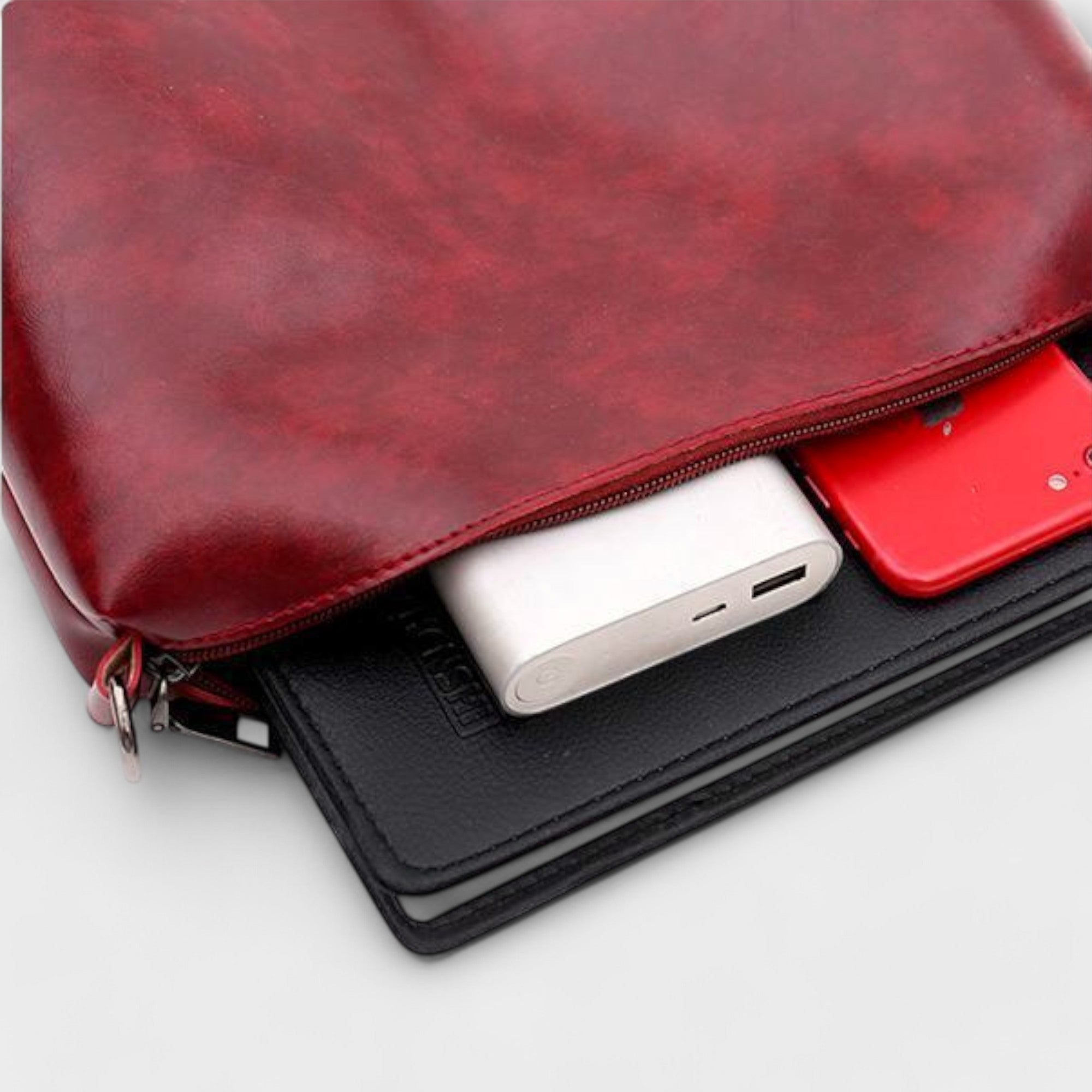 Aurellia. - 4-delars vintage väskset